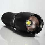 LINTERNA TACTICA LED